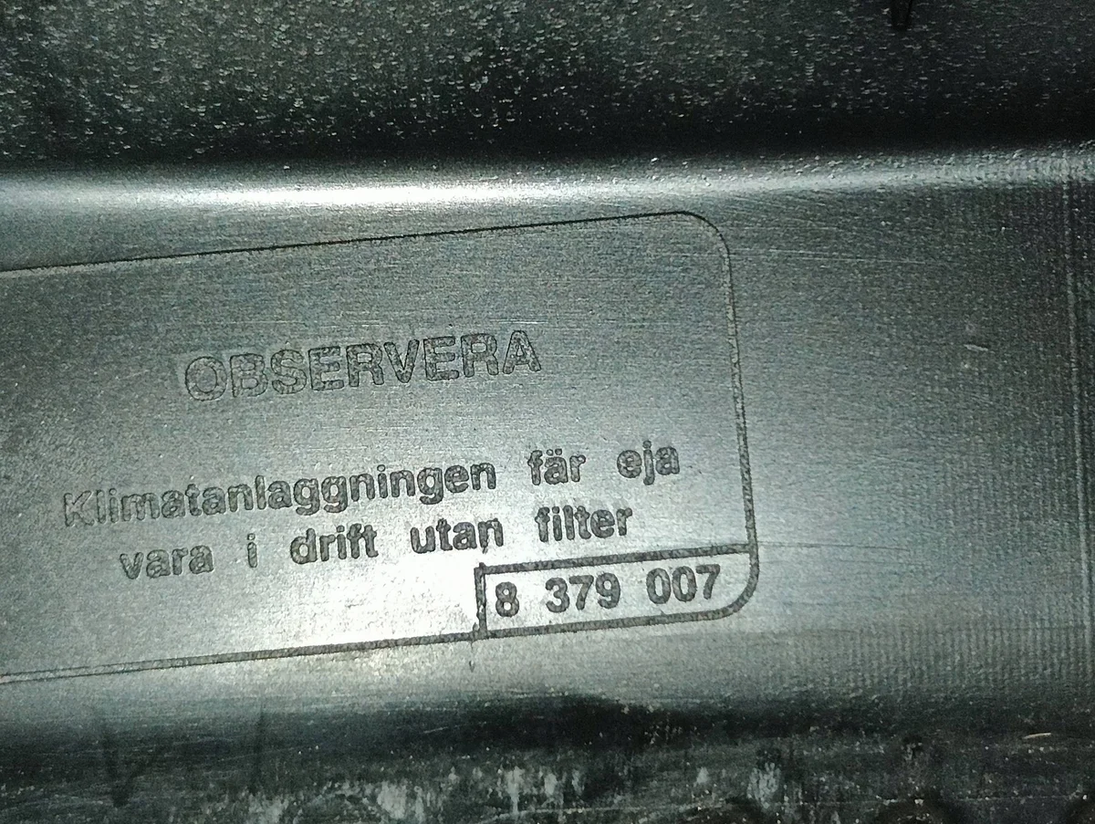 Podszybie BMW 3 E46 8379007 Usado image 10