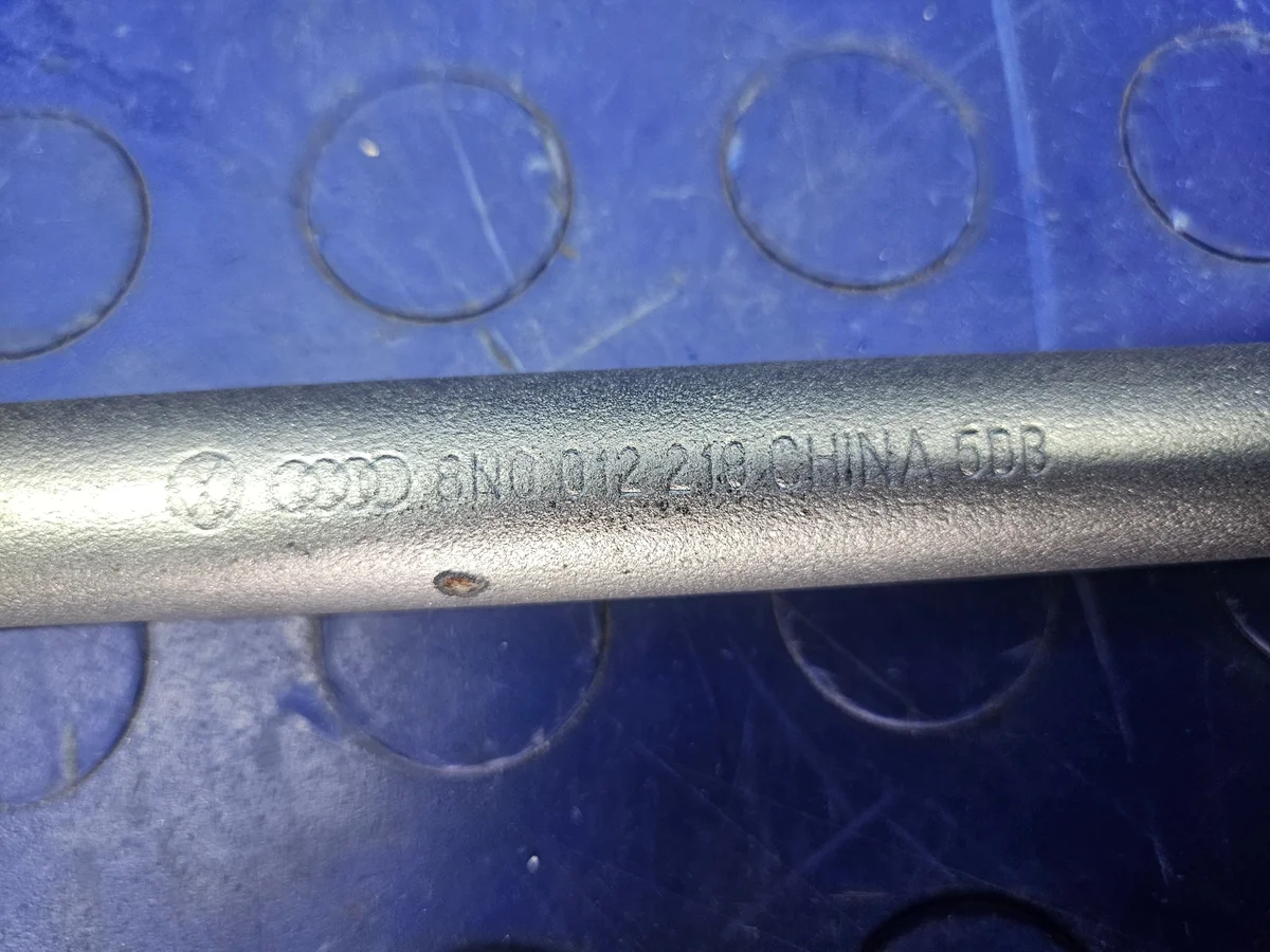 Kit Llaves Audi Q7 4M Original 7L0860321A Usado image 8