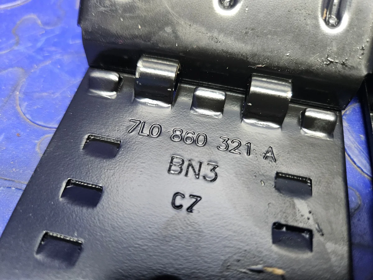 Kit Llaves Audi Q7 4M Original 7L0860321A Usado image 10