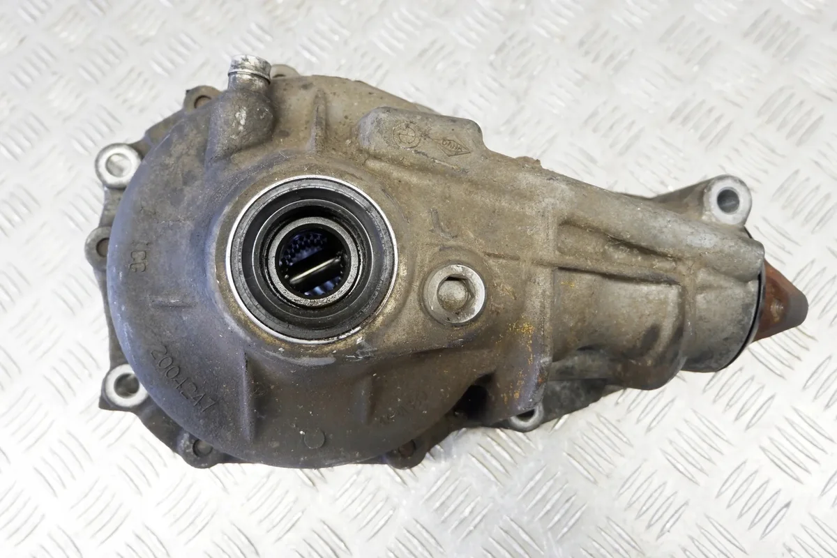 Vorderer Untersetzer BMW X5 E70 7552533 image 3