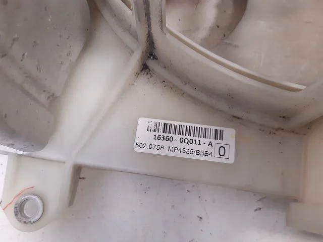 Lexus RX II 300H 350H 400H Lüfter Motor image 6