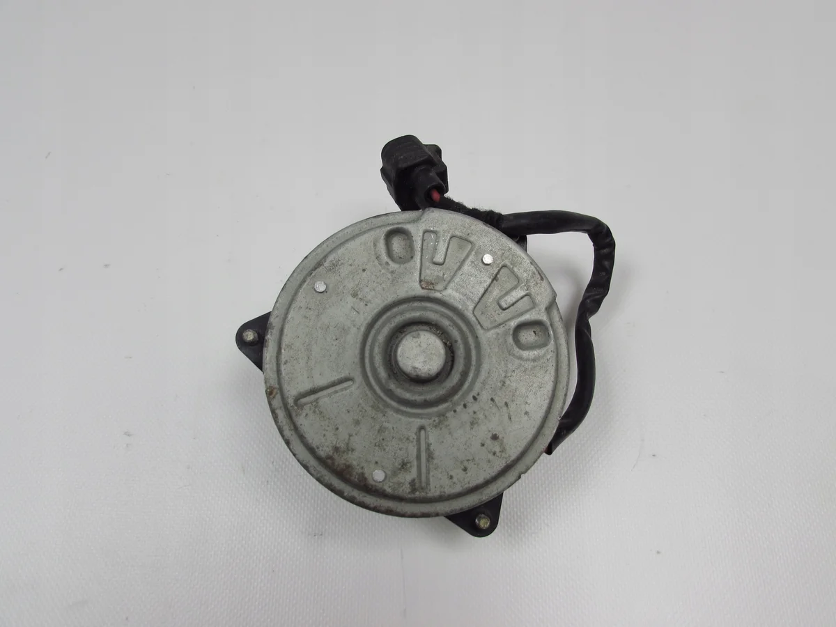 Lexus RX II 300H 350H 400H Lüfter Motor image 8