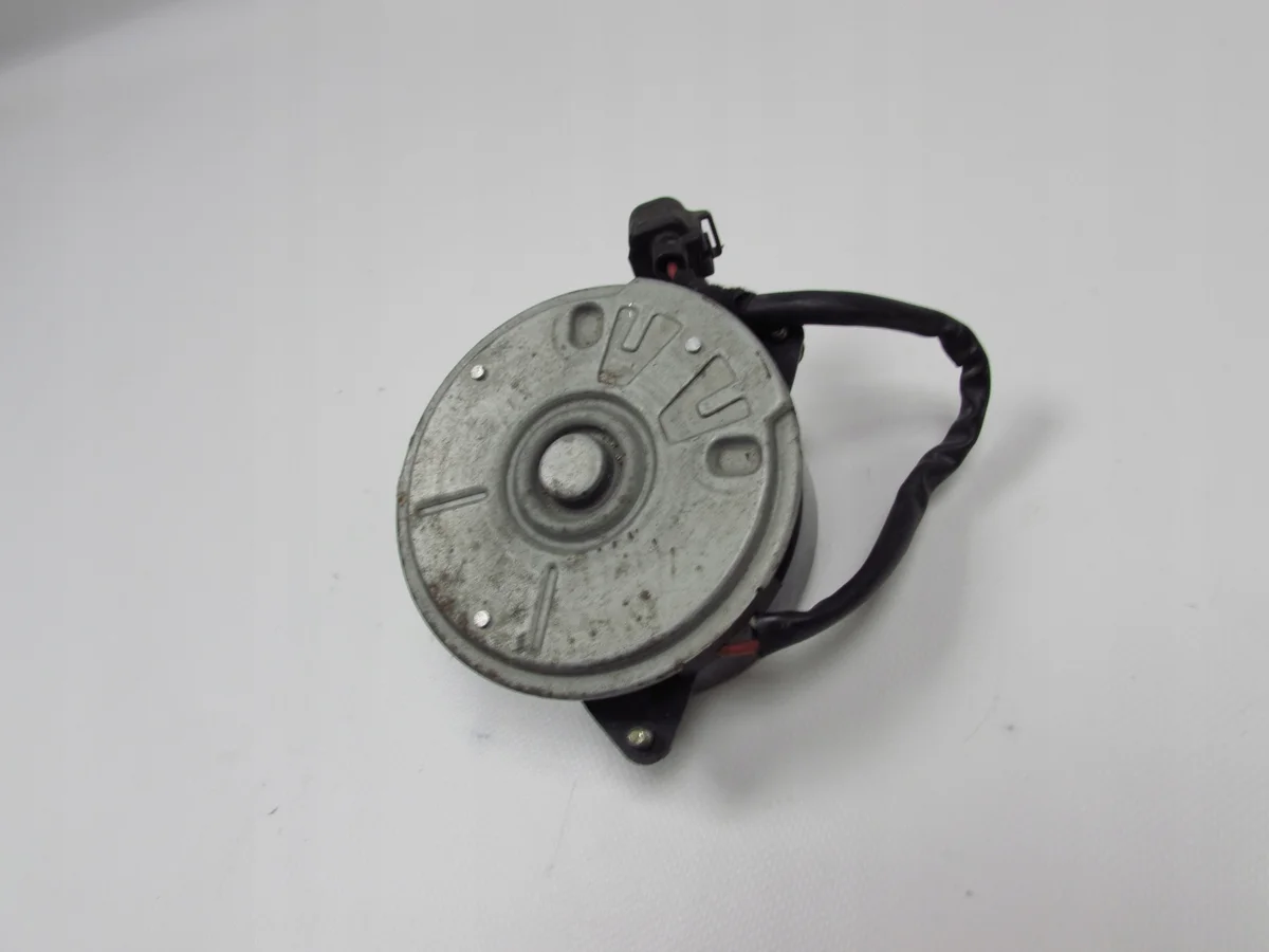 Lexus RX II 300H 350H 400H Lüfter Motor image 10