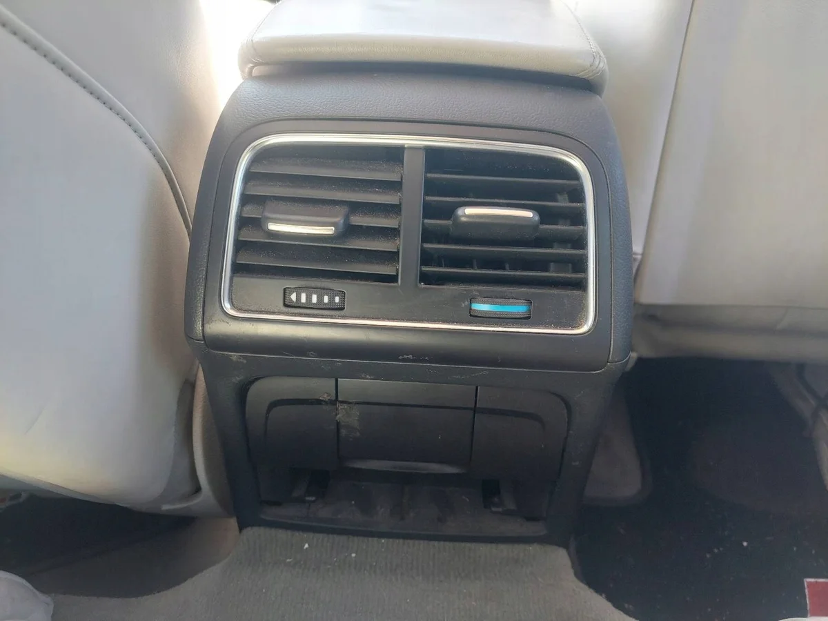 Middenconsole Audi A5 8T gebruikt image 4