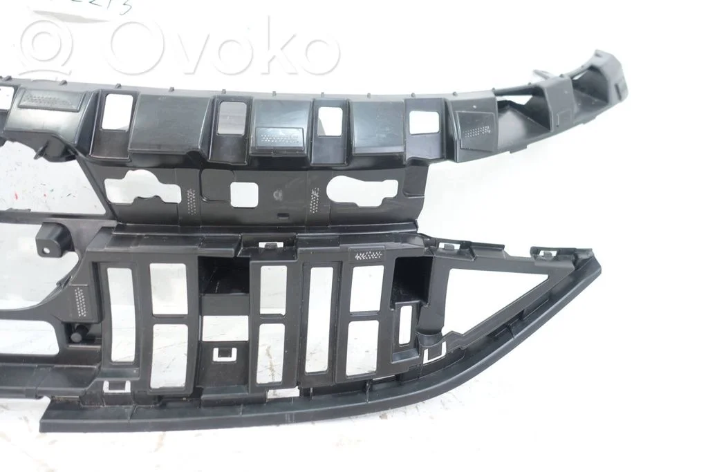 Renfort de calandre VW ID.4 11A807231 image 3