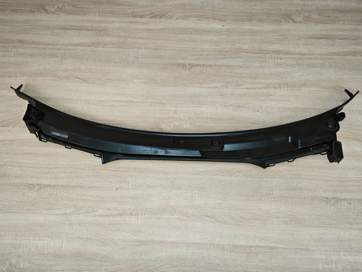 BMW X5 G05 LCI Upper Windshield Trim 7434880 image 5