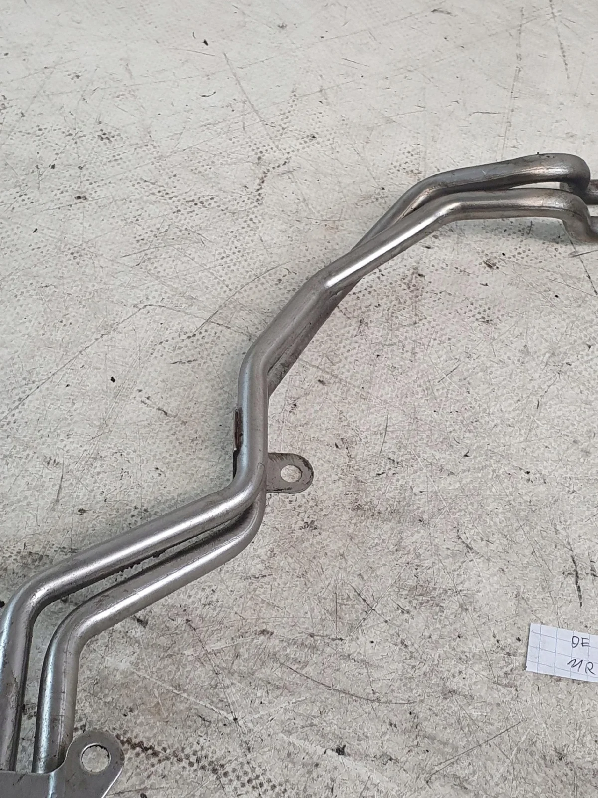 Audi A4 B8 2.0 TDI Pomp Brandstofleiding image 8