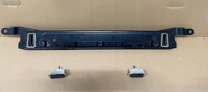 Suporte Radiador Peugeot 3008 5008 III 98540681
