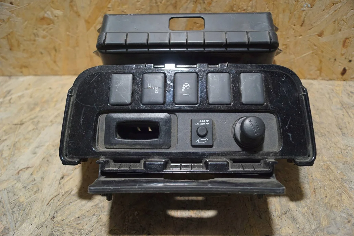 Element konsoli Mitsubishi Outlander 8010A317ZZ image 9