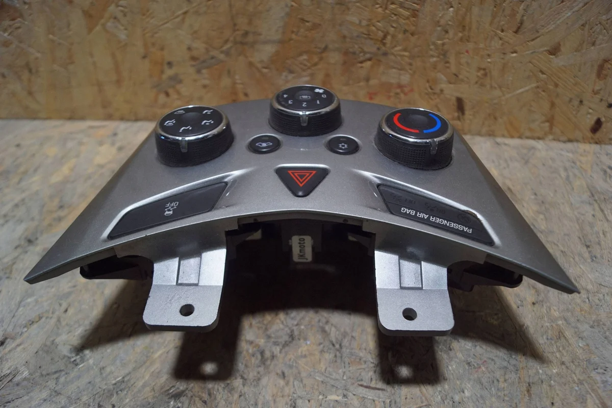 Chevrolet Trax 2013 Module Climatisation 95332722 image 10