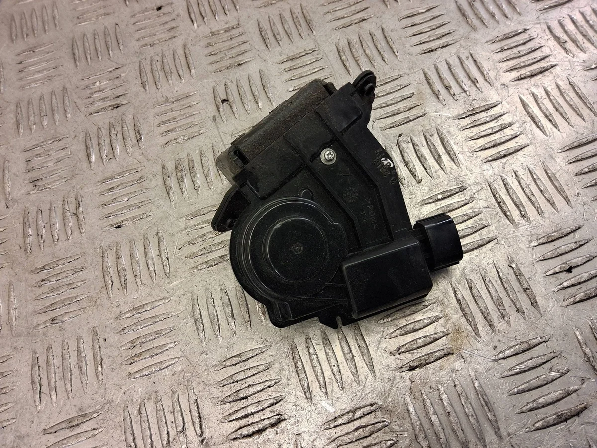 Serrure coffre Toyota Previa XR50 SKE69347 image 7