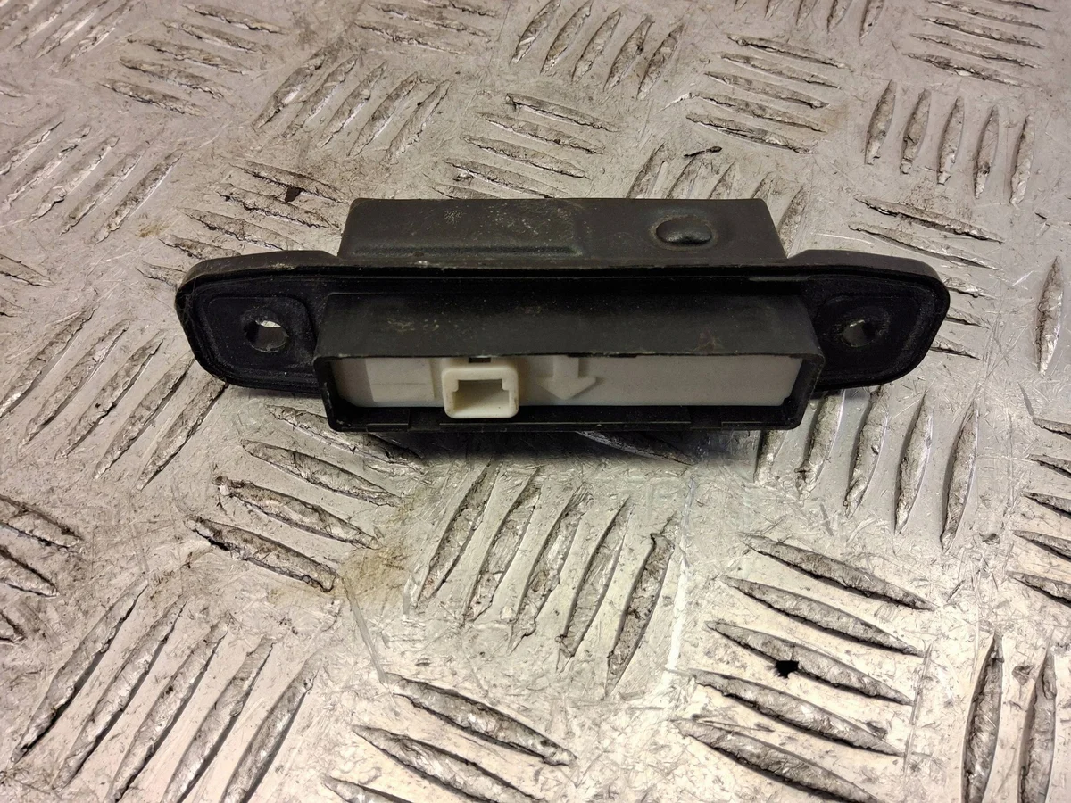 Maçaneta Porta-Malas Toyota Verso 8484028040