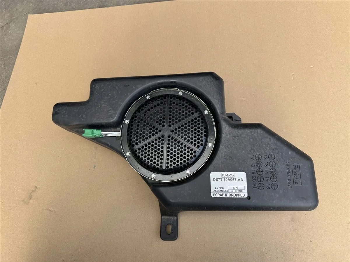 Subwoofer Ford Mondeo MK5 Kombi DS7T-19A067-AA image 3