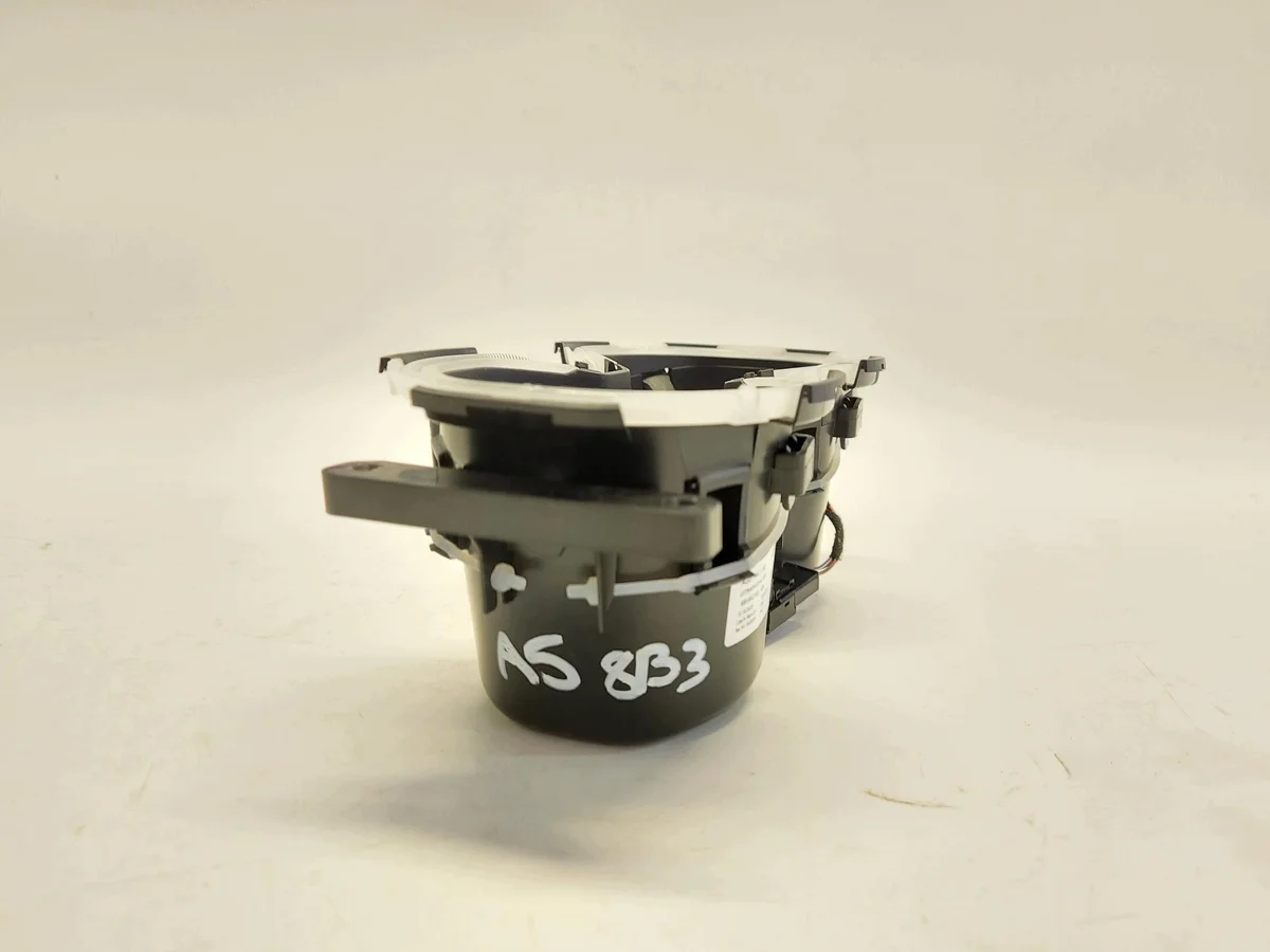 Audi A5 8B3 B10 Bekerhouder 8B3862533 image 3