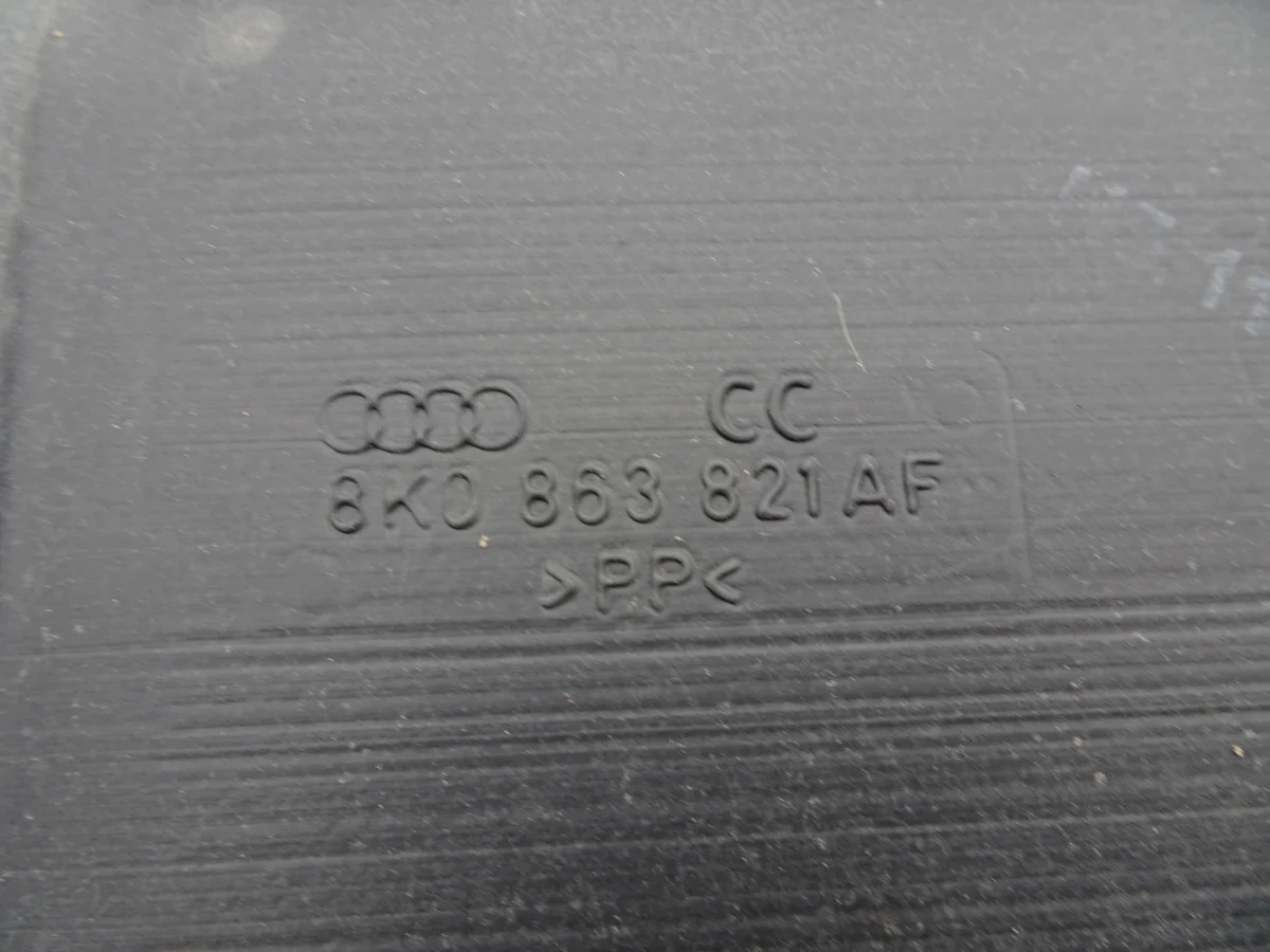 Audi A4 B8 A5 2.0 TDI Unterbodenschutz 8K0863821AF image 5