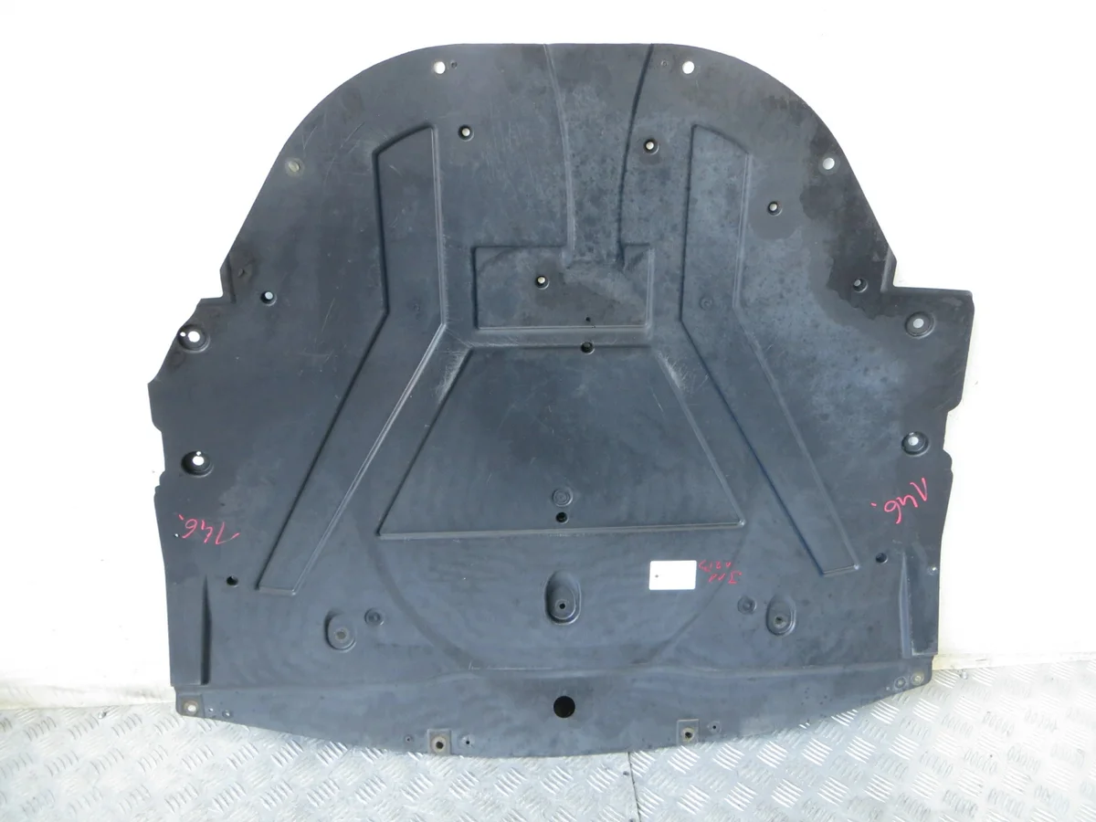 Protector Bajo Motor Nissan Qashqai J11 Usado
