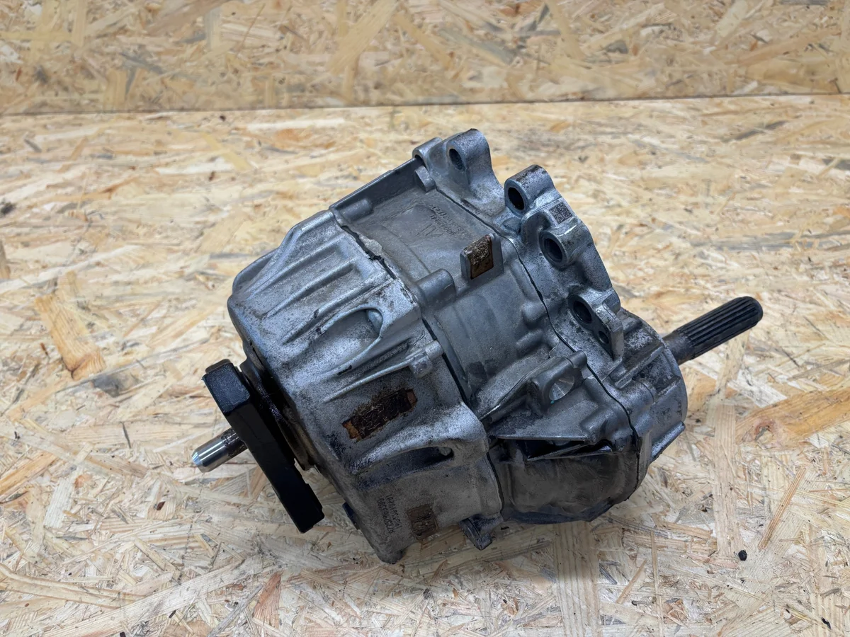 Verdeler A7252800300 Mercedes W213 W253