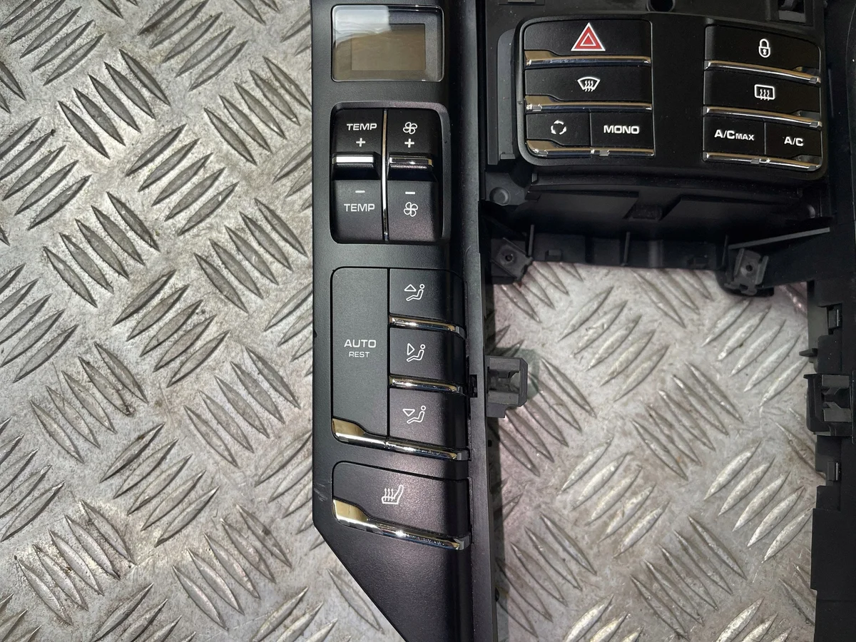 Porsche Cayenne 92A Klimapanel 7P5907044AG image 3
