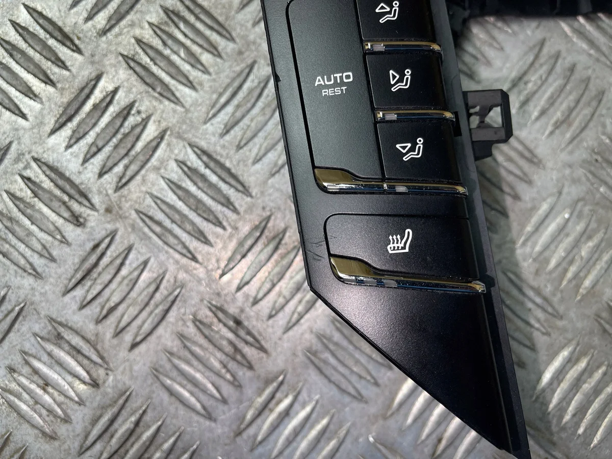 Porsche Cayenne 92A Klimapanel 7P5907044AG image 5