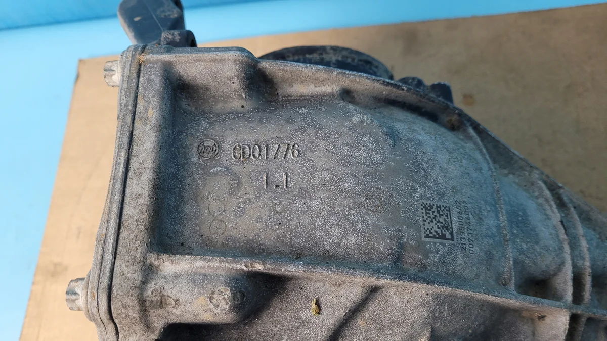 Mercedes W253 GLC Differenzial A2133500602 image 3
