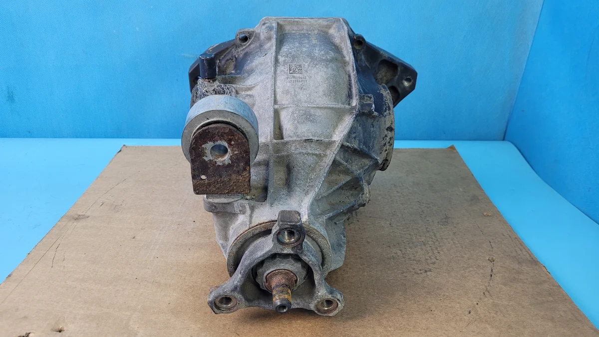 Mercedes W253 GLC Differenzial A2133500602 image 5