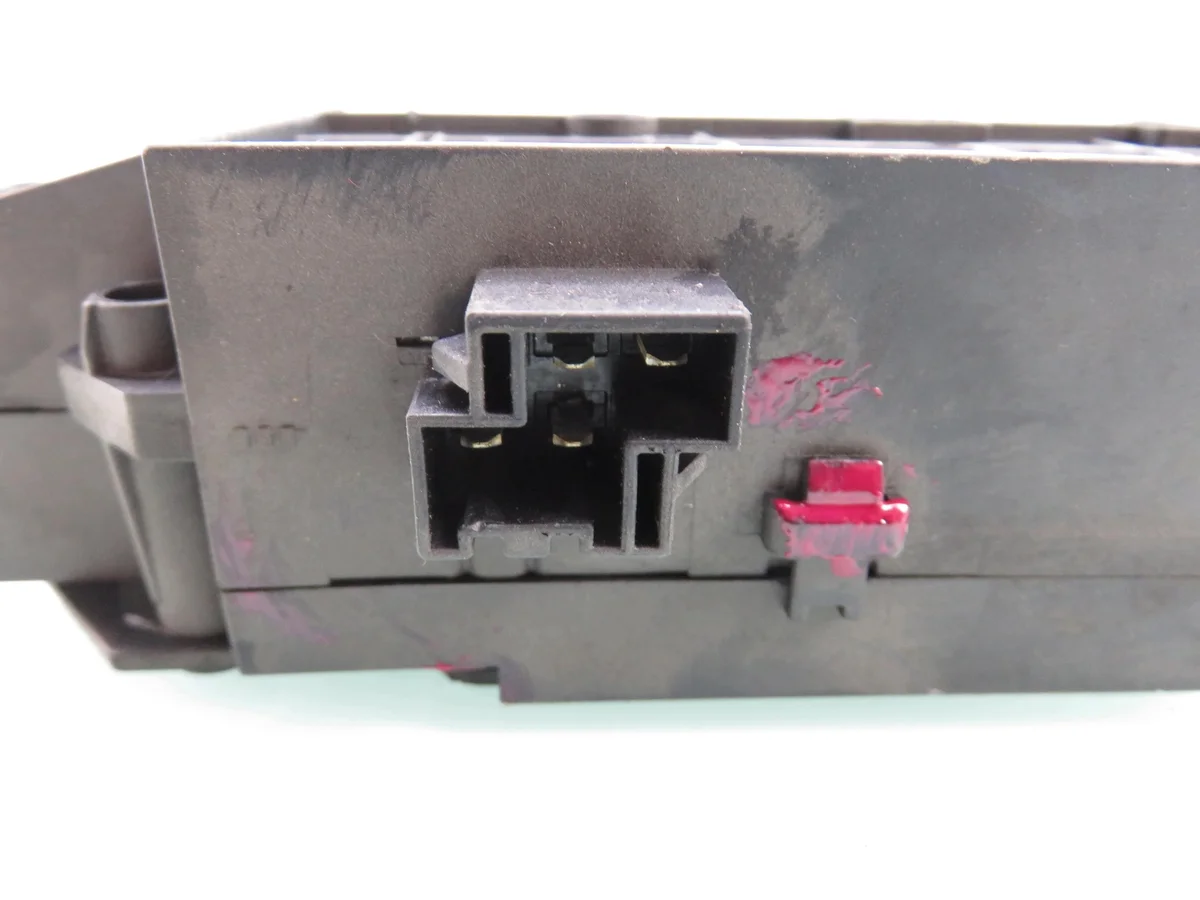Serrure hayon Opel Vectra C M1151203-495072894 image 5
