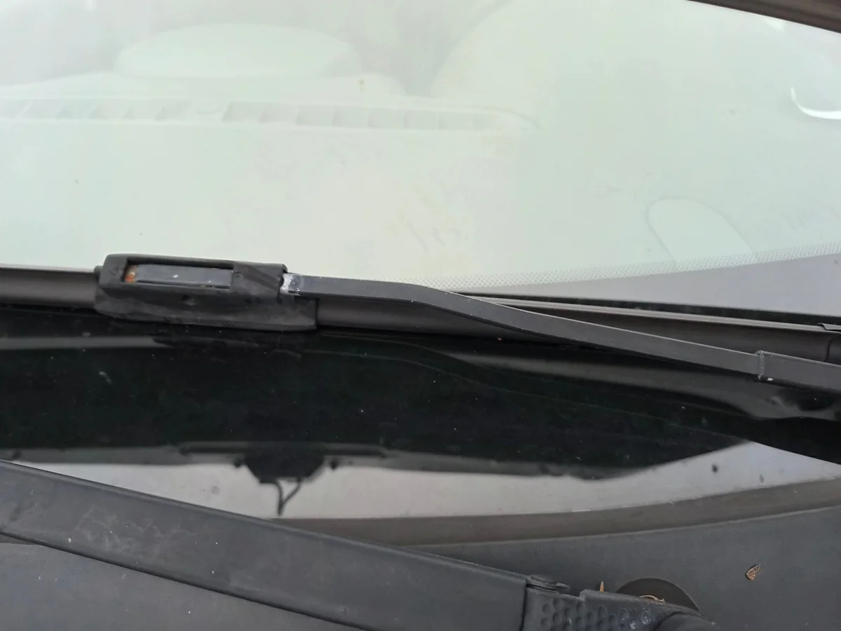 Renault Clio III Wischerarm AK-12-740009 image 3