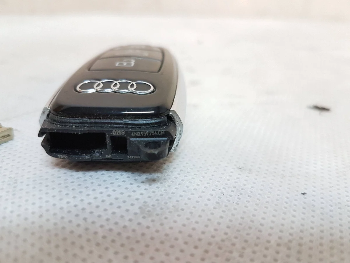 Audi E-Tron Sleutel Afstandsbediening 4N0959754CMORI image 4