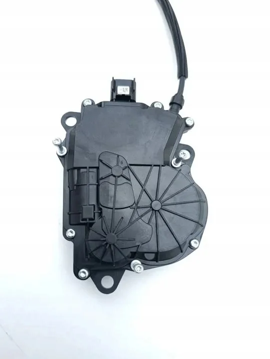 Land Rover Defender L663 Serrure Coffre L8B2404D88AB image 4