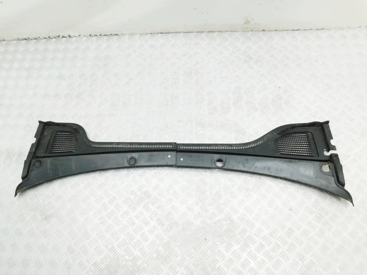 Windlauf VW Golf VIII 2019- (5H0819403) image 5