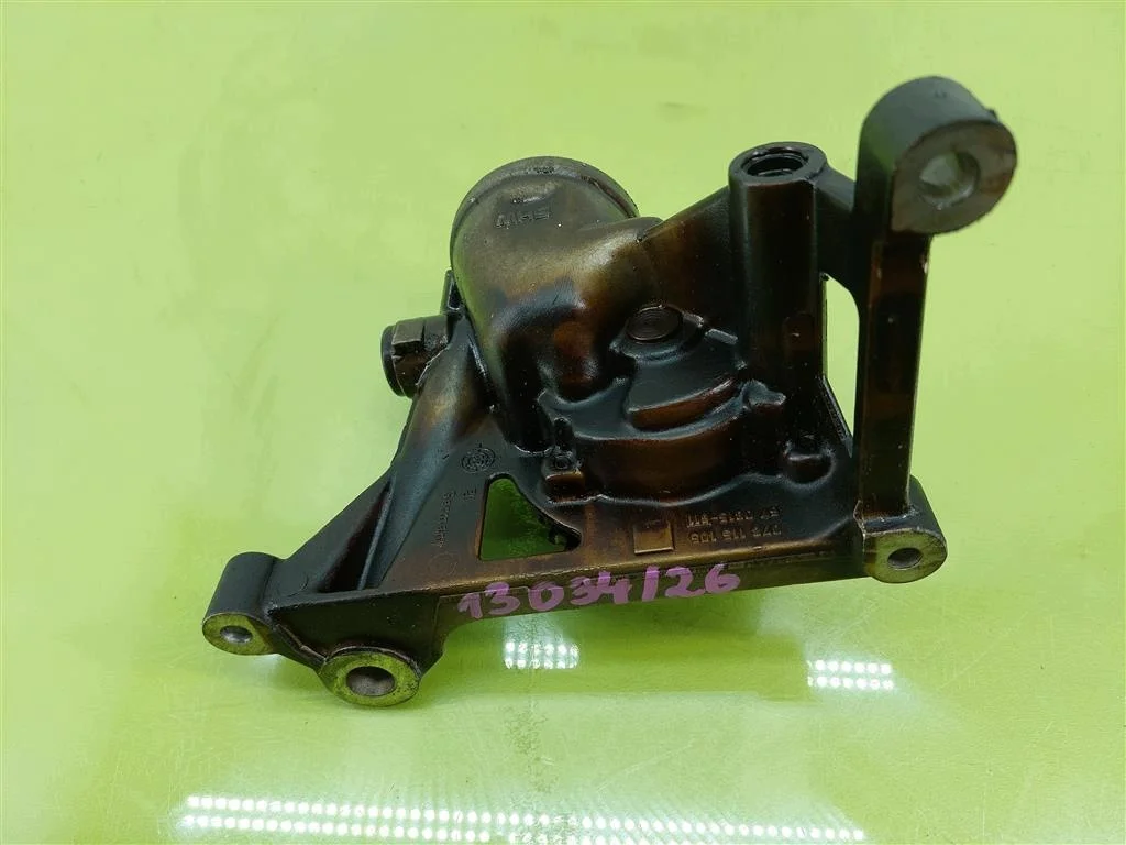 Ölpumpe Audi A6 C5 2,4 B 078115105 image 3