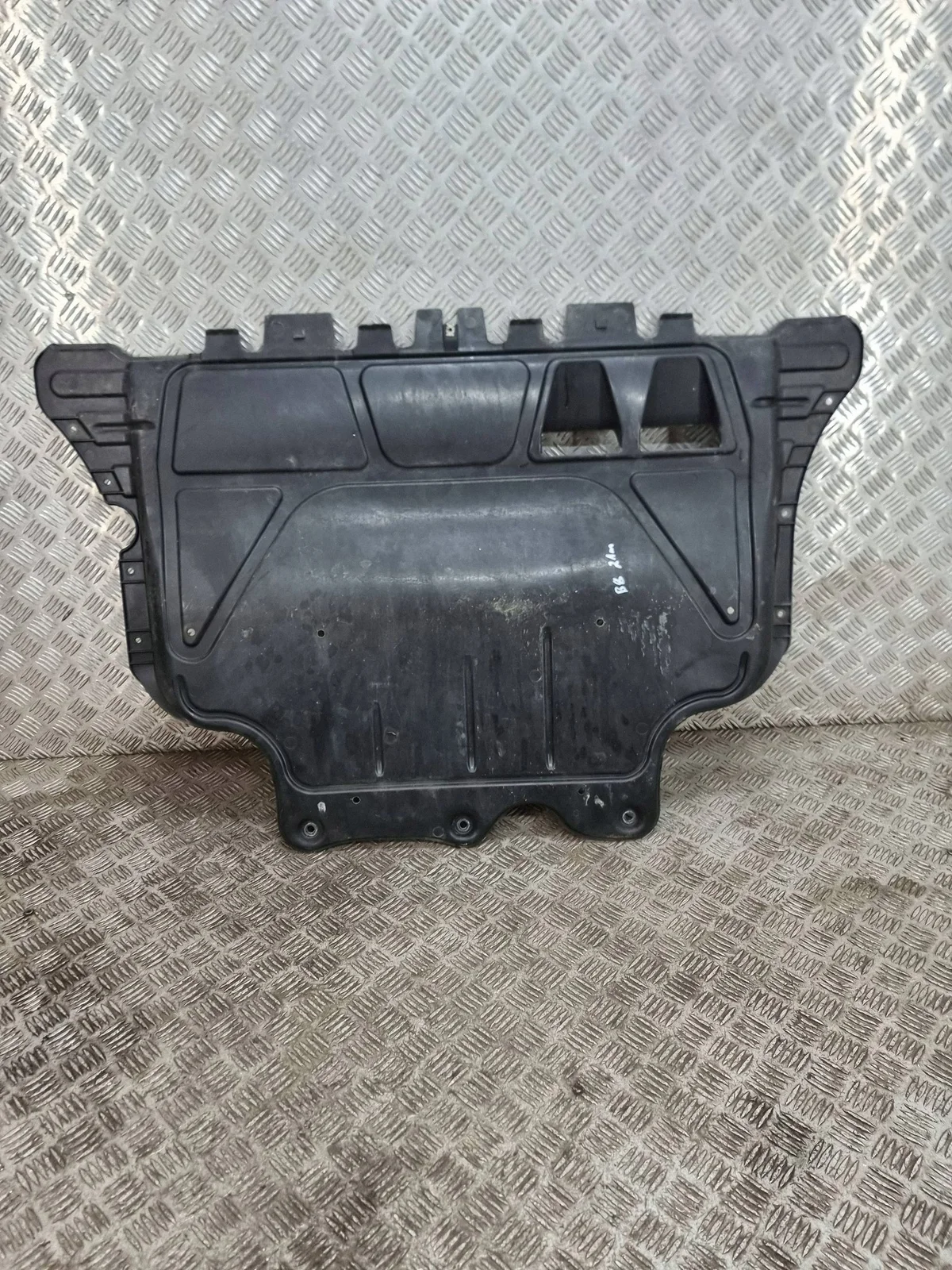Audi VW Seat Skoda Placa Proteção Motor 3Q0825236G