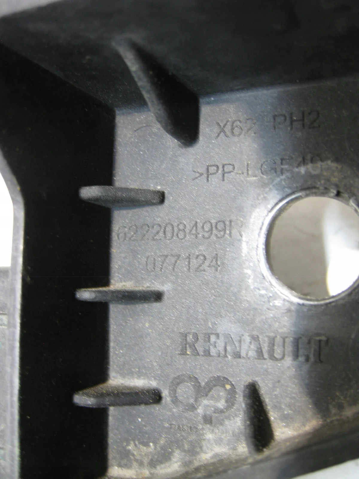 Support de phare Renault Master III IV Droit image 3