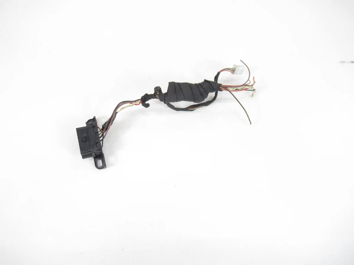 Prise OBD BMW e81 e82 e87 e90 e91 e92 F01 F10 F11 F30 F31