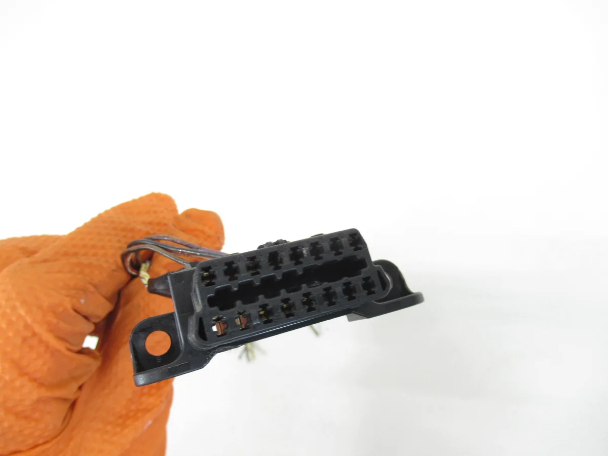 Conector OBD BMW Serie 1, 3, 5, 7 Usado image 7