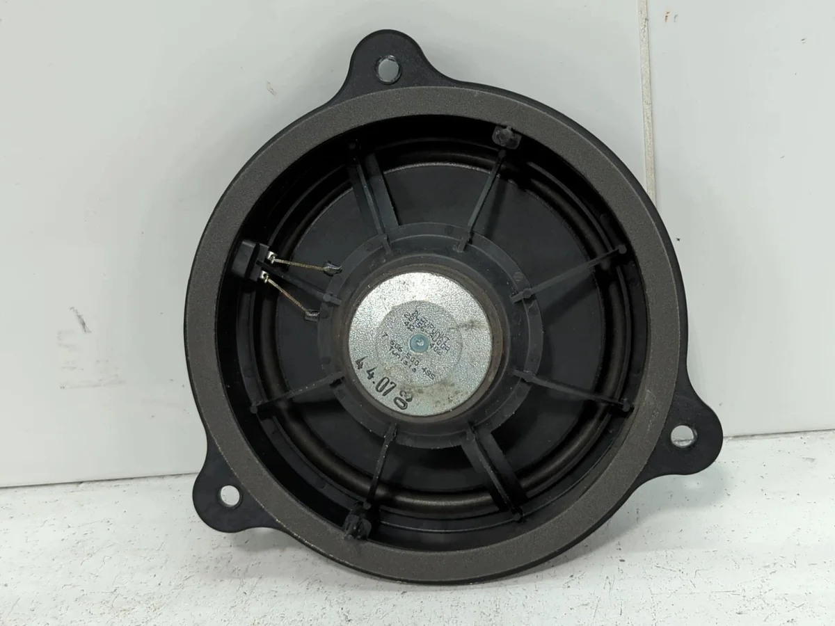 Altoparlante posteriore destro Nissan Qashqai J10