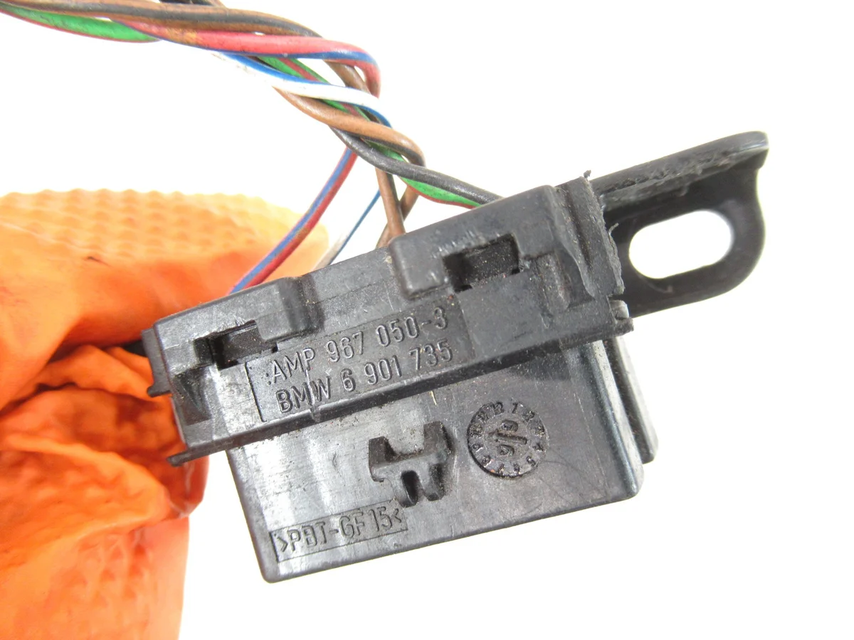 Conector OBD BMW E63 E83 X3 F20 F21 F22 Usado