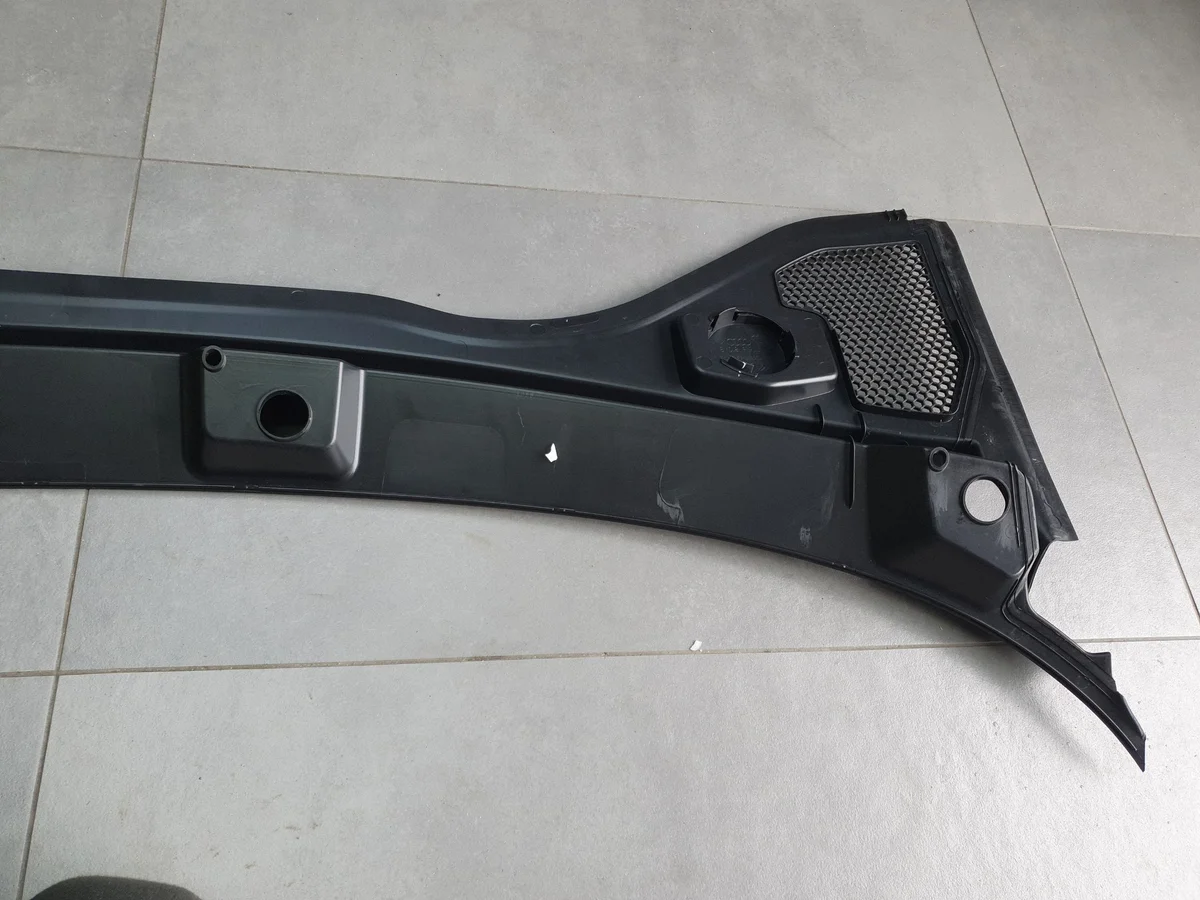 Audi A3 8Y HB Windlauf 8Y1819403 image 8