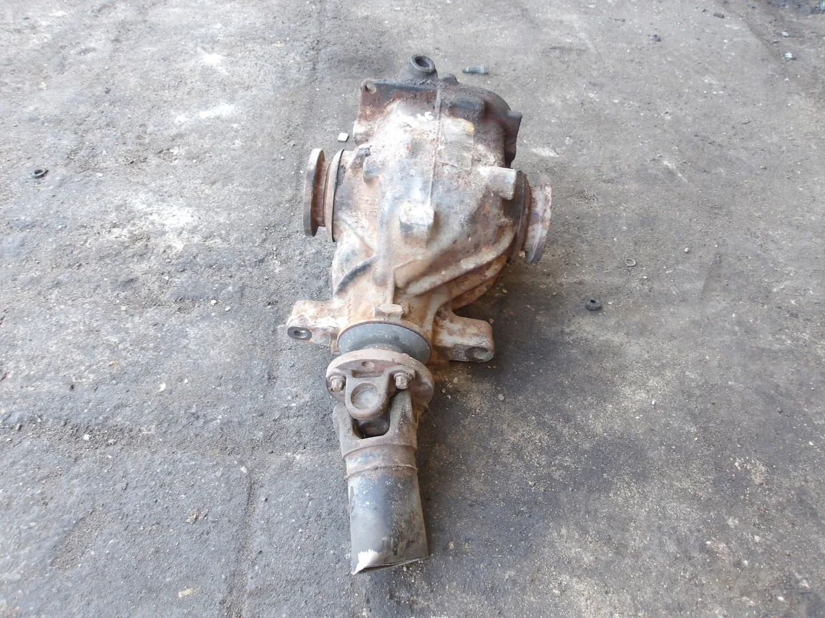 Differenziale Posteriore BMW E46 Usato image 4