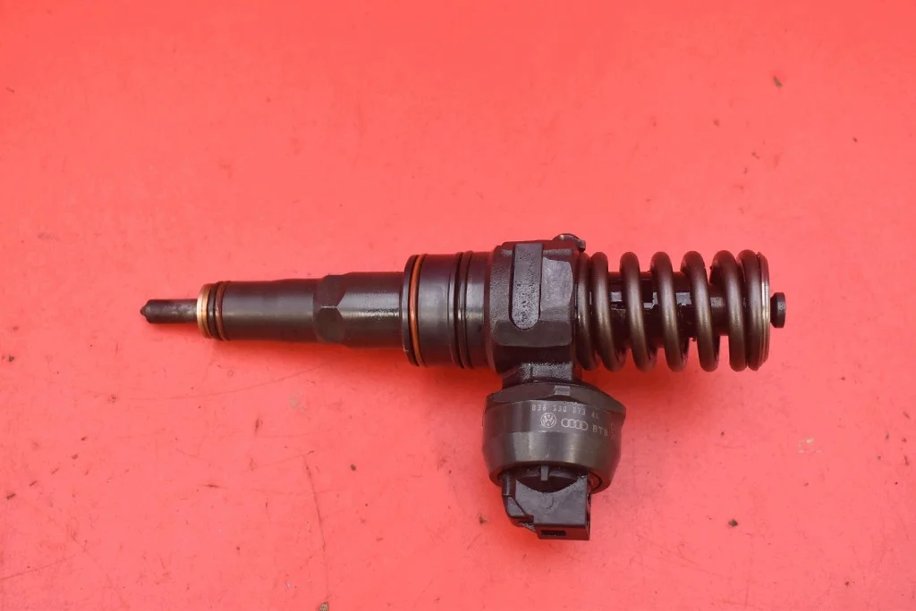 Inyector Bomba 038130073AL VW Bora 1.9 TDI