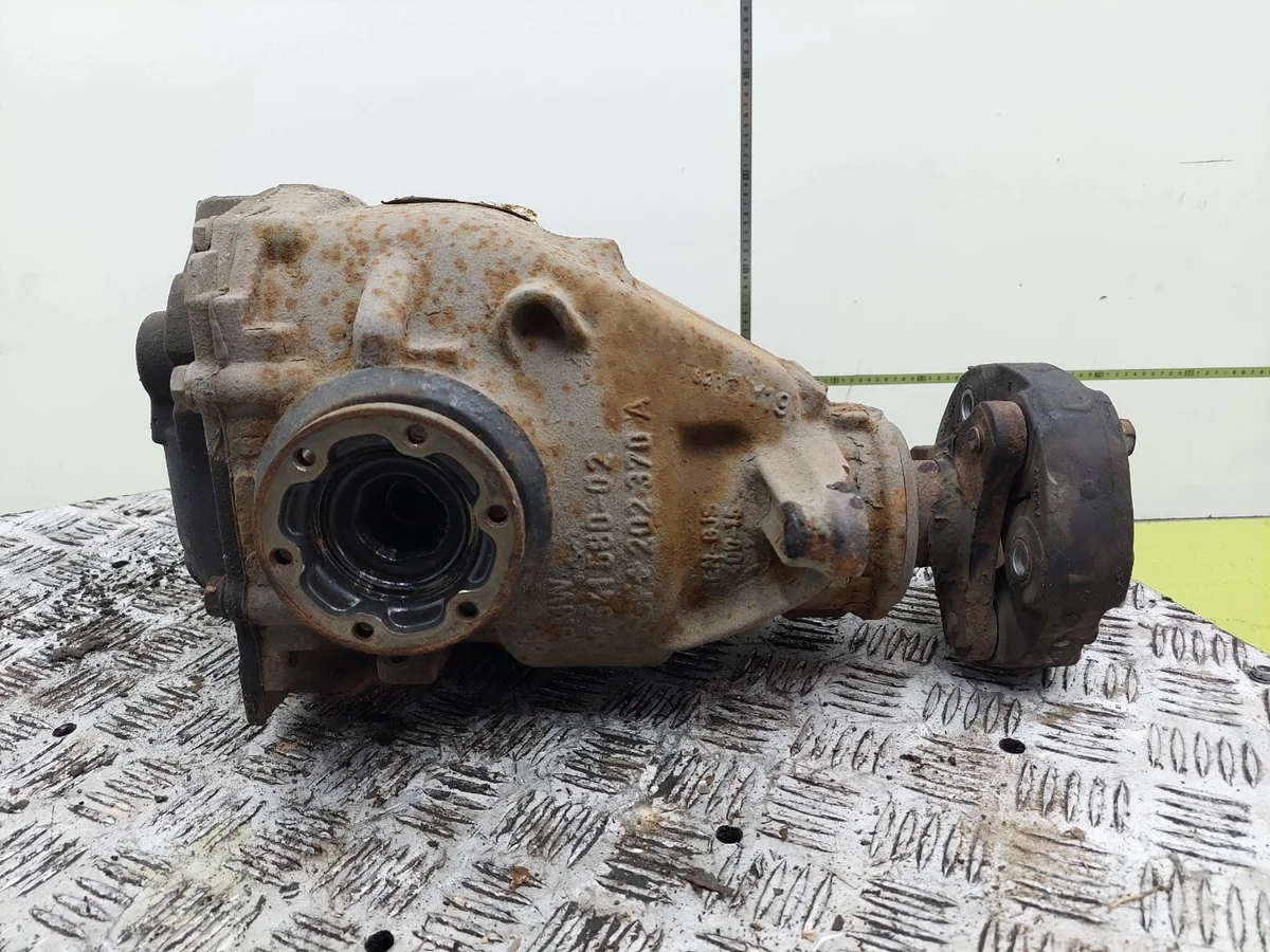 Eje trasero BMW 1 E87 2.0 D 7556795