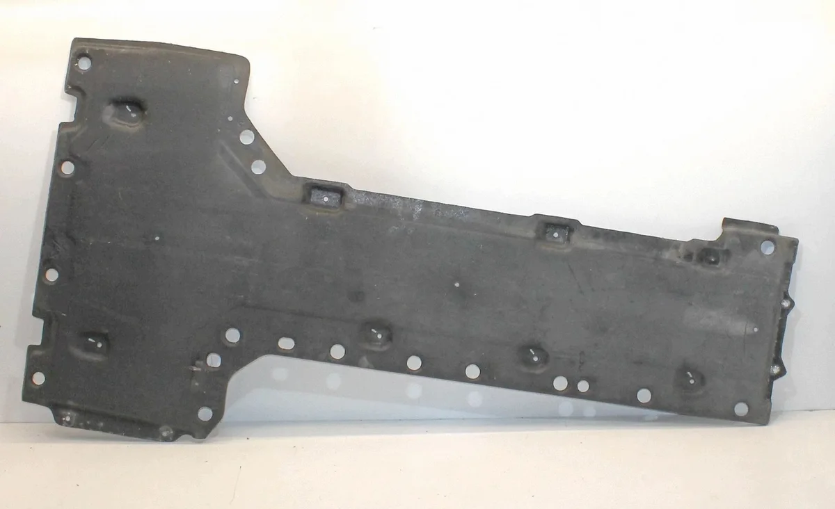Capa Inferior do Motor Opel Ampera 22755912