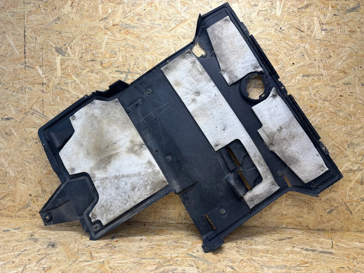 Placa Protetora Motor Mercedes V Classe A4475200200 image 5