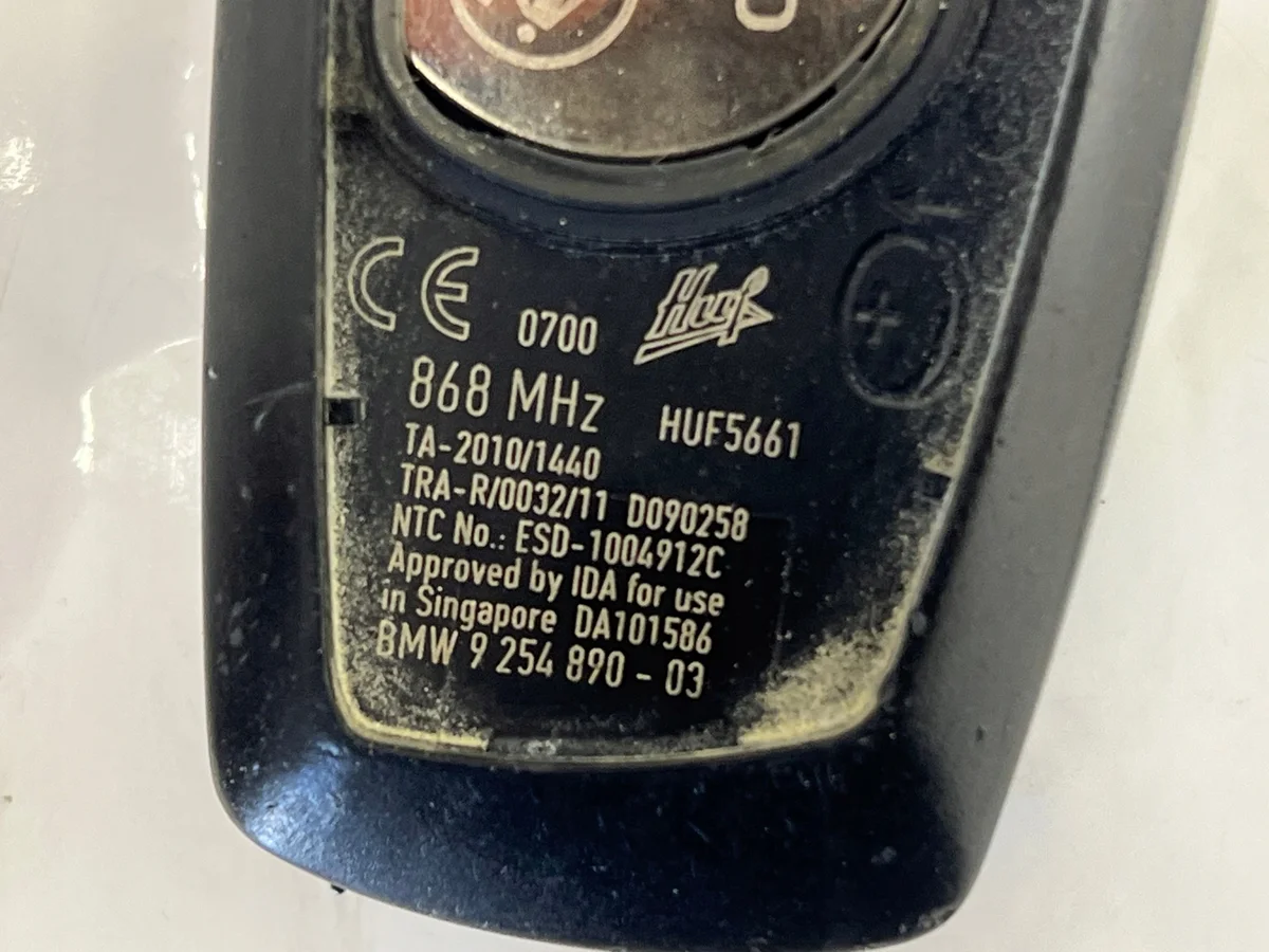 Llave BMW F30 F31 868MHZ 9254890 Usada image 3