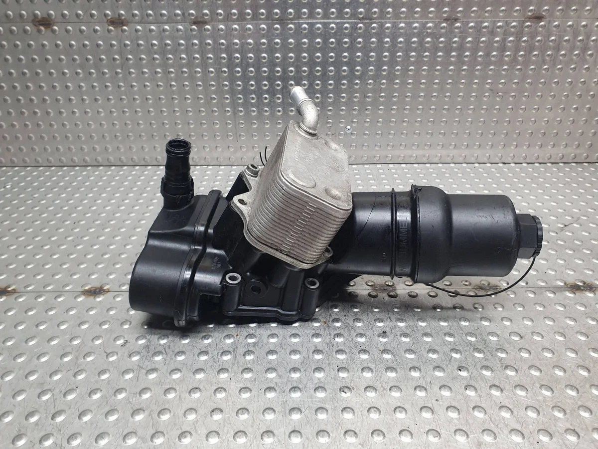 Oljefilterhus Audi A3 8P 2.0TFSI S27703552 image 3