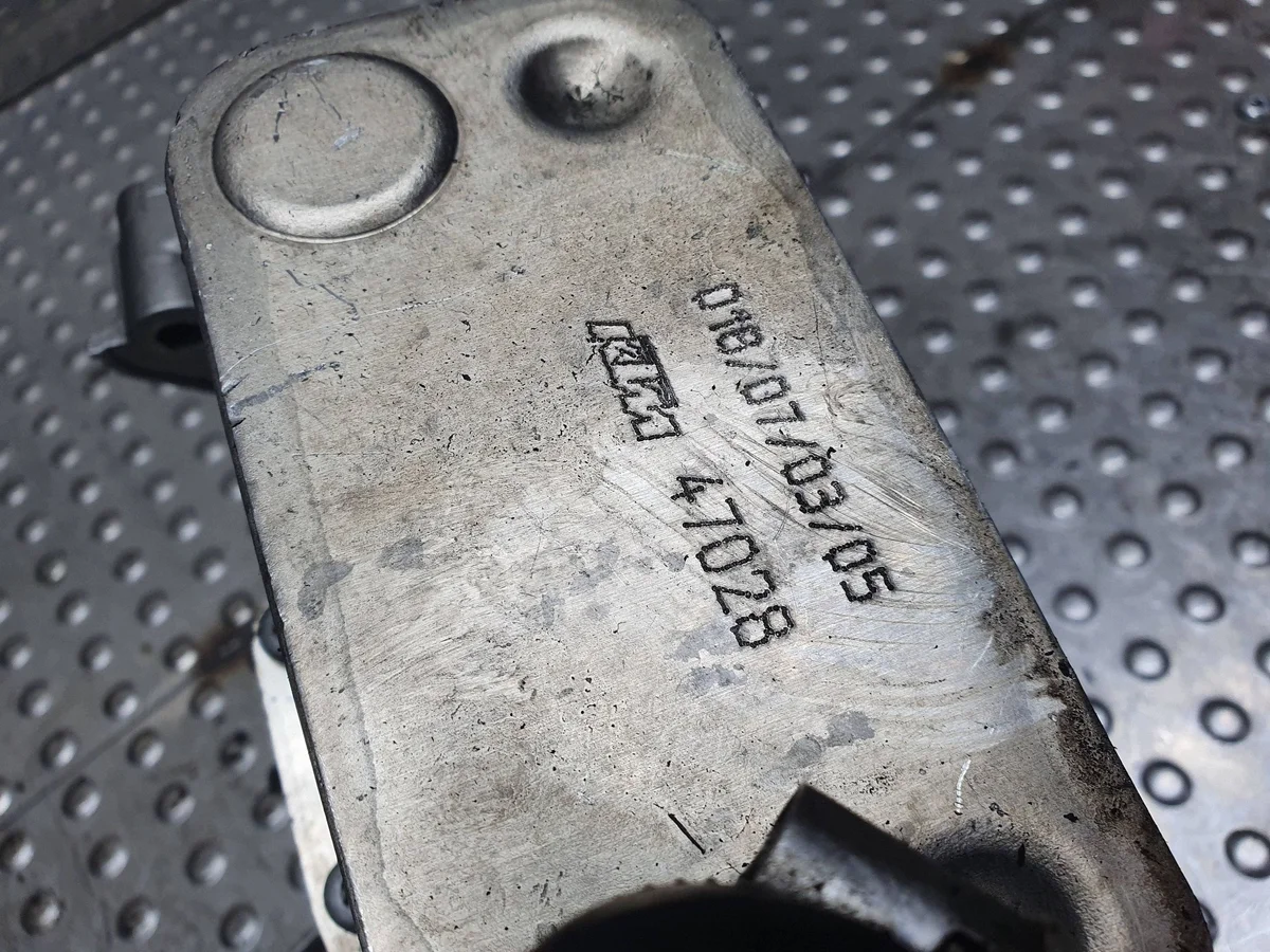 Behuizing oliefilter BMW E91 E90 E60 E61 X5 E70 image 6