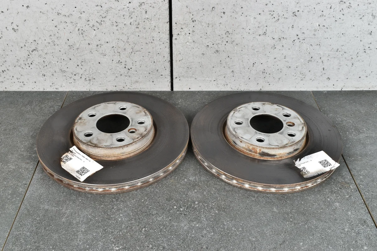 BMW F40 F45 F46 X1 F48 Bremsen Scheiben image 10