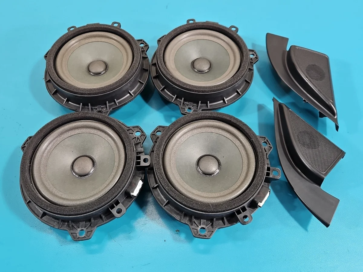 Alto-falantes Kia Stonic 17-20 Usados