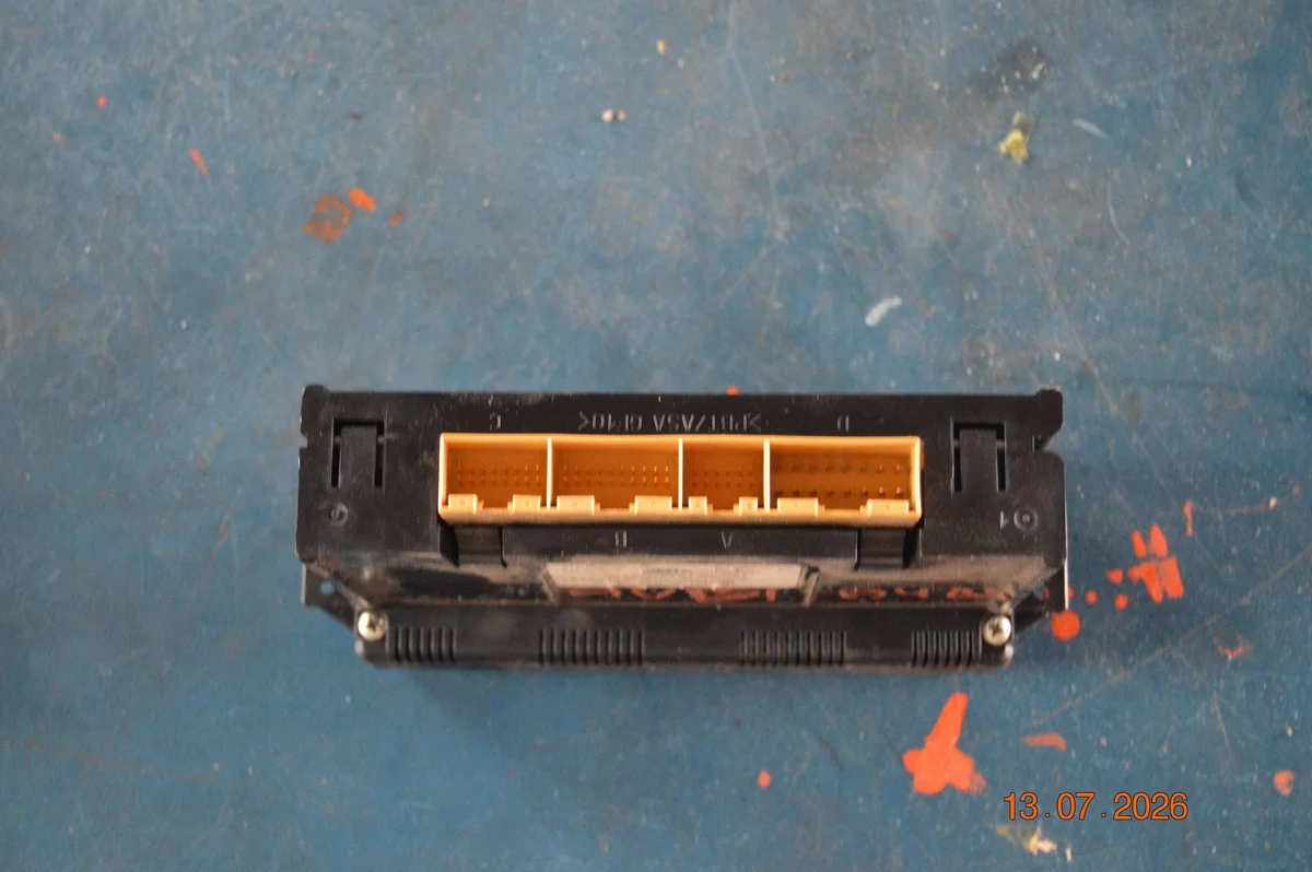 Kontrollpanel AC Audi A3 8L A4 B5 5HB00760800 image 3