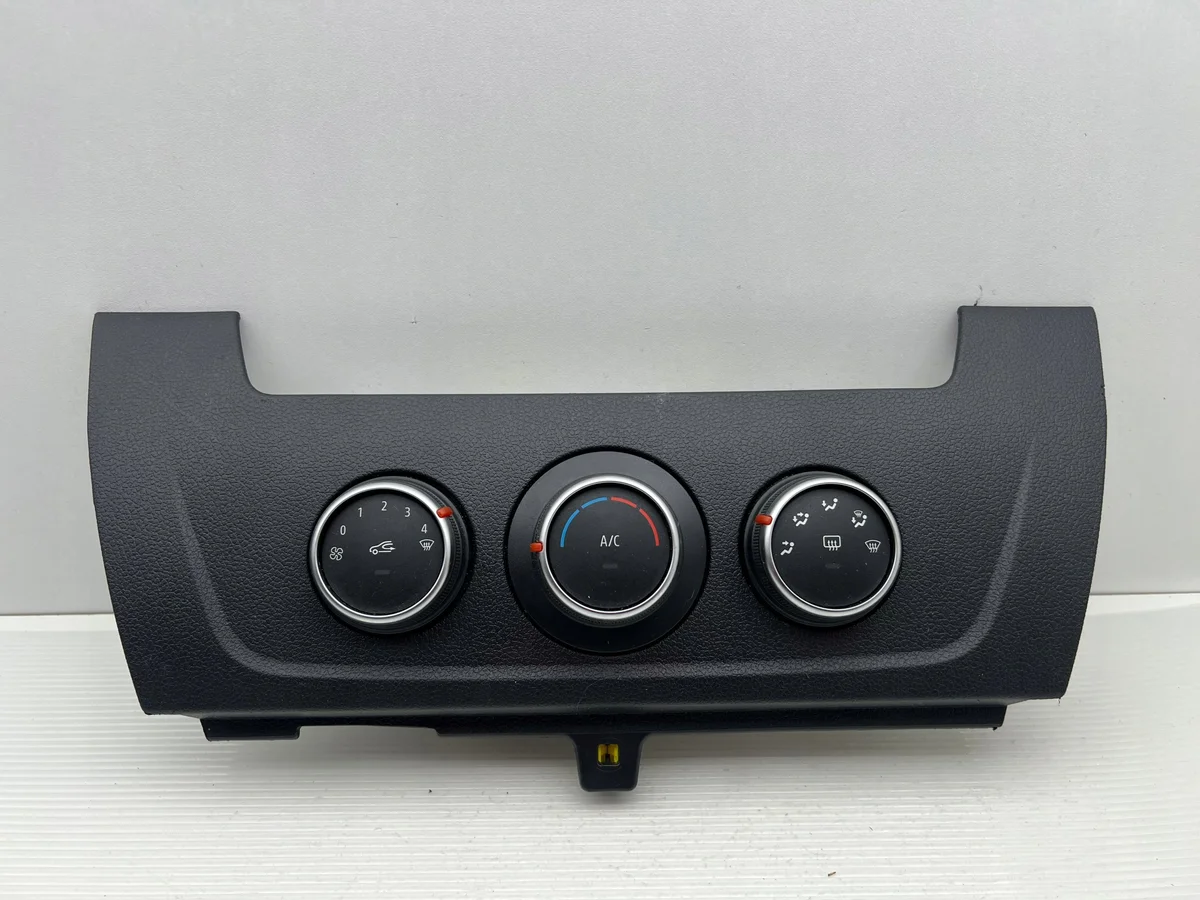 Renault Master III Ilmastointipaneeli 275106521R